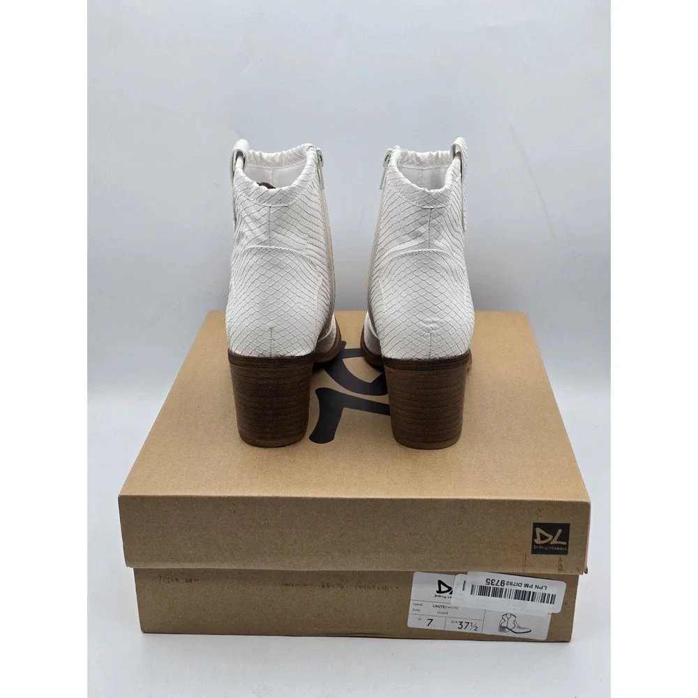 Dirty‎ Laundry Women Size 7 M Unite Snake Western Ankle Bootie White Boho Flair